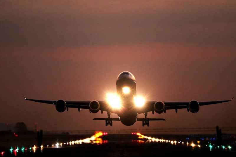 Book taxi from Walton On Thames to Heathrow Airport - Fixed fare, ~35 min Heathrow Airport (LHR) taxi transfer from Walton On Thames by CABS WALTON - 15 miles, ~35 min journey